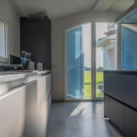 Casa Grotti: Charm & Comfort Vicino Al Mare * Capezzano Pianore