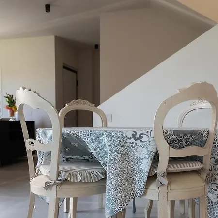 Semesterbostad Casa Grotti: Charm & Comfort Vicino Al Mare