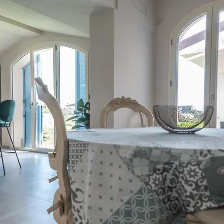 Casa Grotti: Charm & Comfort Vicino Al Mare Capezzano Pianore