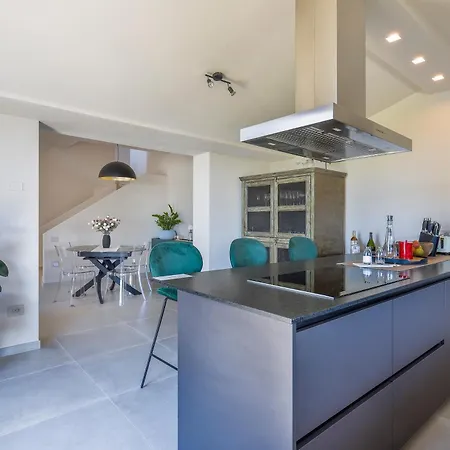 Tatil Evi Casa Grotti: Charm & Comfort Vicino Al Mare Capezzano Pianore